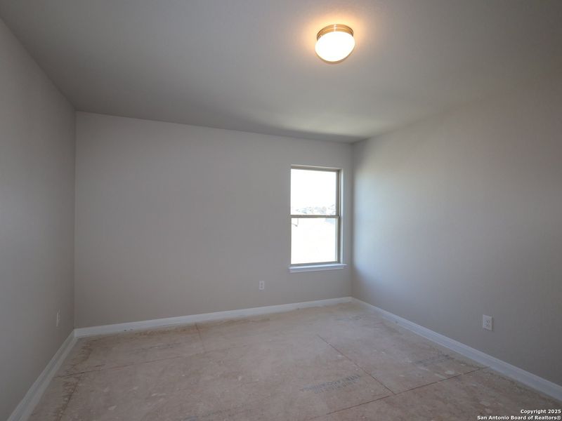 Image 37 of a home in Hunters Ranch.