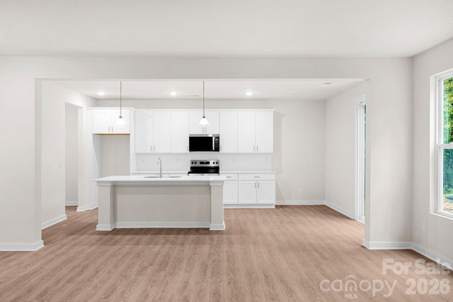 Spacious, unfurnished interior of a new home in , Monroe (Image 26).