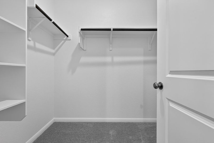 Spacious, unfurnished interior of a new home in Emory Crossing, Hutto (Image 20).