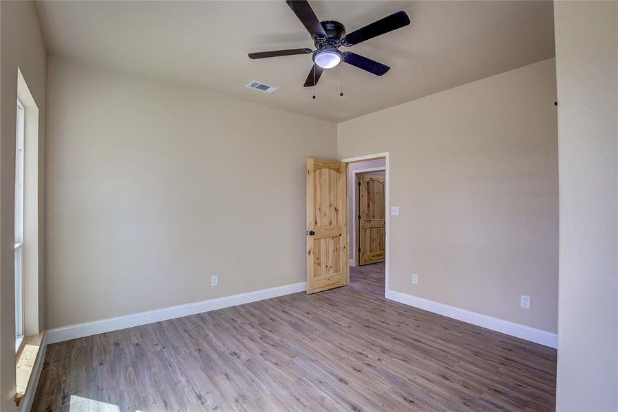 Spacious, unfurnished interior of a new home in , Terrell (Image 38). Spacious, unfurnished interior of a new home in , Terrell (Image 38).