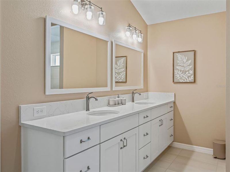 Image 52 of a home in .