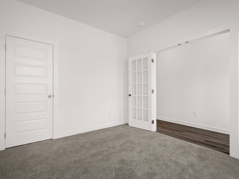 Spacious, unfurnished interior of a new home in Calista Farms, White House (Image 19).