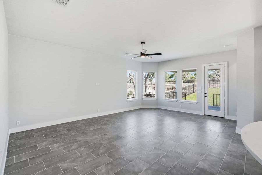 Representative unfurnished interior of a home built from the Archer 50′ by Chesmar Homes in Esperanza, Boerne (Image 8). Representative unfurnished interior of a home built from the Archer 50′ by Chesmar Homes in Esperanza, Boerne (Image 8).