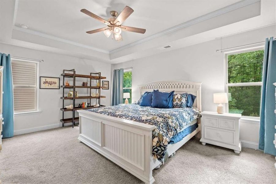 Furnished interior view inside a new home in Saddle Ridge, Bremen (Image 11).