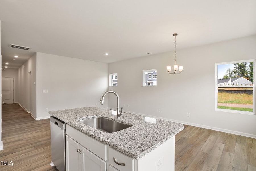 23-184 Central Townes Wy [2497029]_23