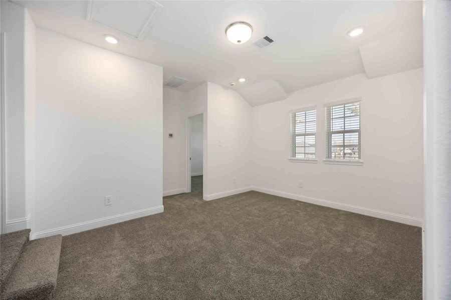 Spacious, unfurnished interior of a new home in Sienna, Missouri City (Image 21). Spacious, unfurnished interior of a new home in Sienna, Missouri City (Image 21).