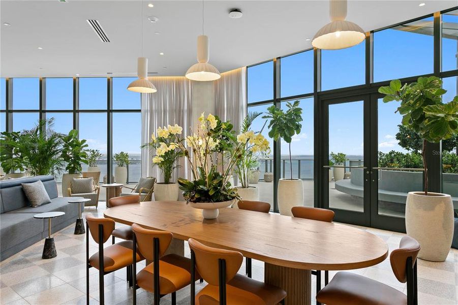 Community amenities in , Tampa (Image 81).