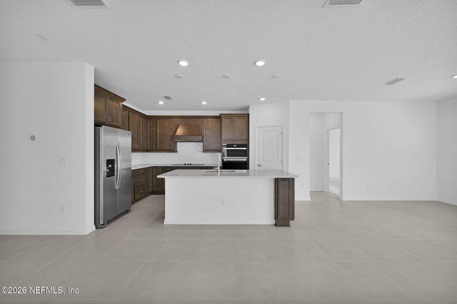 Furnished interior view inside a new home in Hyland Trail, Green Cove Springs (Image 6).