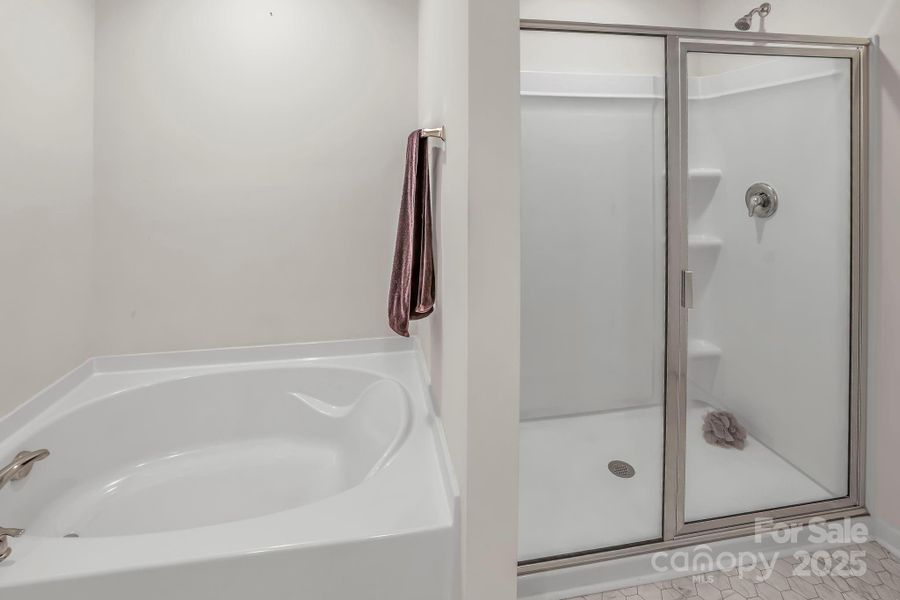 Image 36 of a home in Calvin Creek.