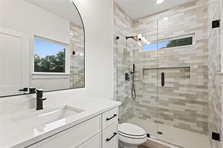 Furnished interior view inside a new home in , Dallas (Image 11).