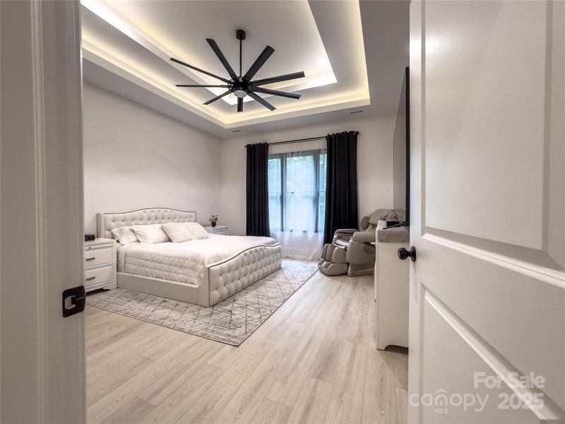 Furnished interior view inside a new home in , Hickory (Image 11).