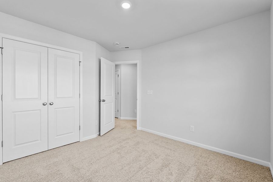 Spacious, unfurnished interior of a new home in Hanes Lake, Winston-Salem (Image 34). Spacious, unfurnished interior of a new home in Hanes Lake, Winston-Salem (Image 34).
