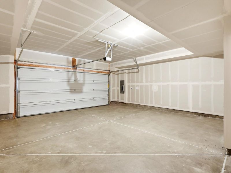 Spacious, unfurnished interior of a new home in Three Hills, Morrison (Image 18). Spacious, unfurnished interior of a new home in Three Hills, Morrison (Image 18).