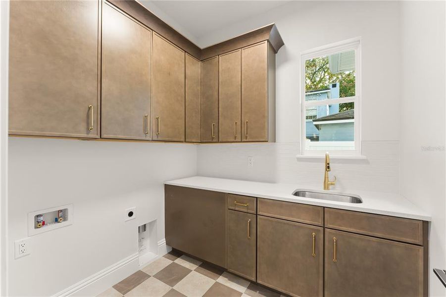 Furnished interior view inside a new home in , Orlando (Image 15). Furnished interior view inside a new home in , Orlando (Image 15).