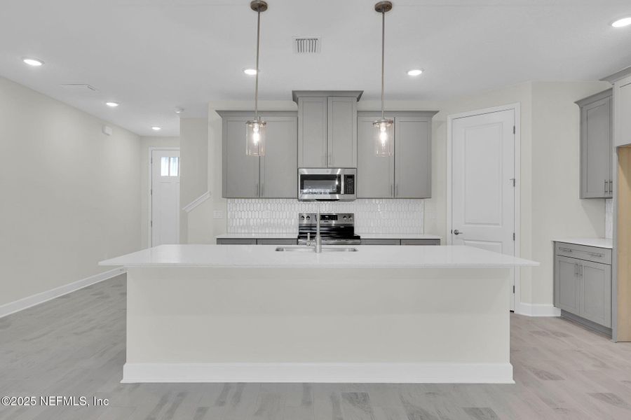 Furnished interior view inside a new home in , Ponte Vedra (Image 5).