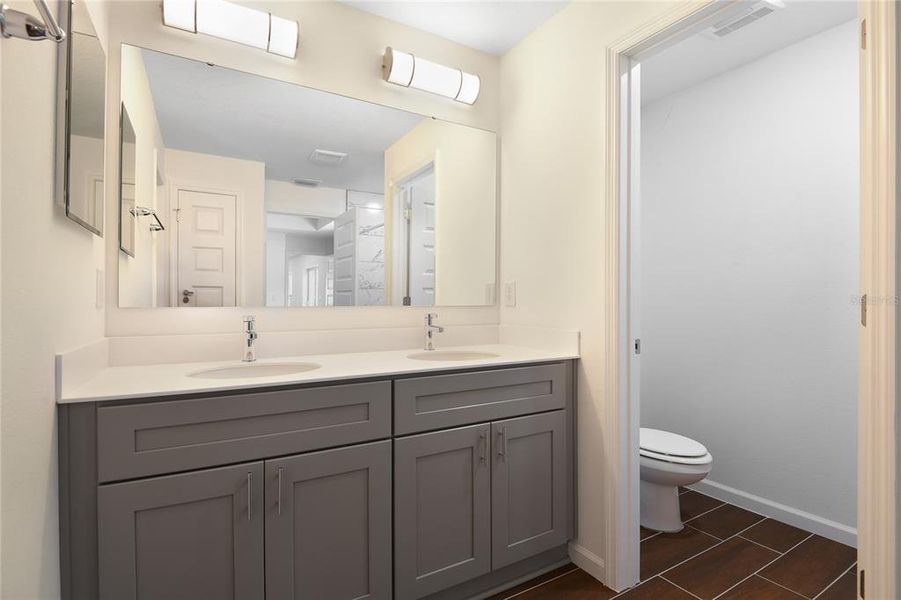 Furnished interior view inside a new home in , Kissimmee (Image 12).