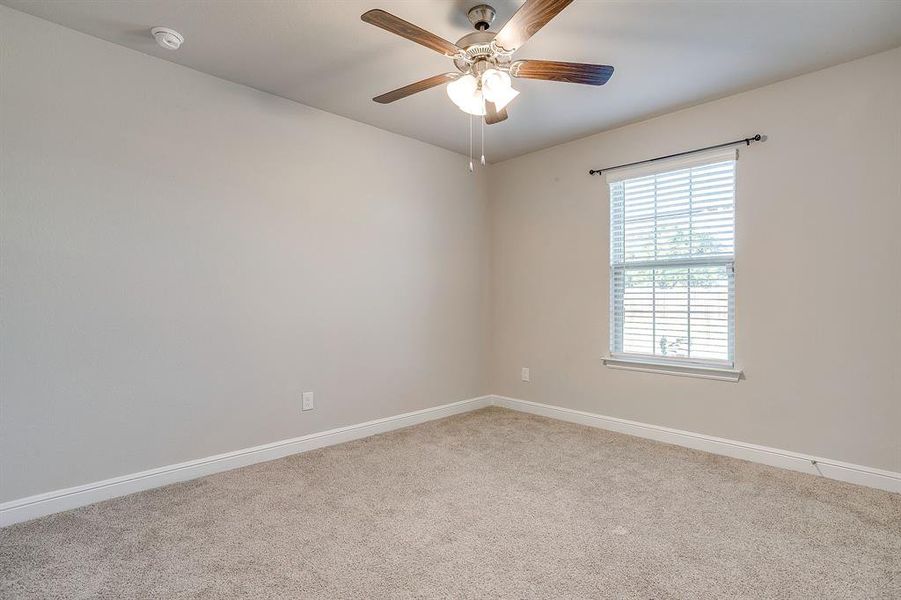 Spacious, unfurnished interior of a new home in , Burleson (Image 13).