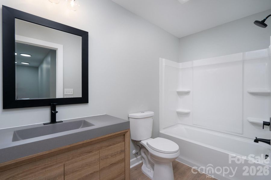 Furnished interior view inside a new home in , Dallas (Image 19).