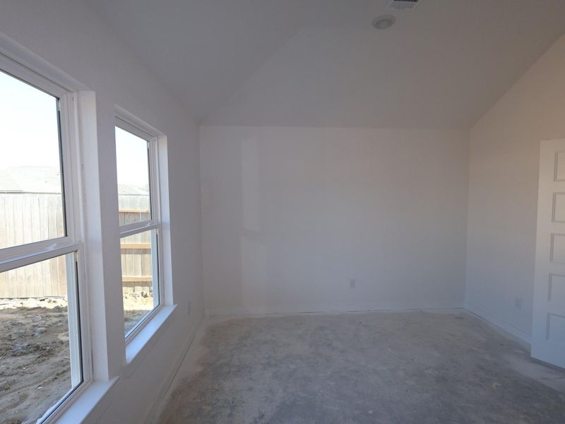 Image 20 of a home in Indian Springs.