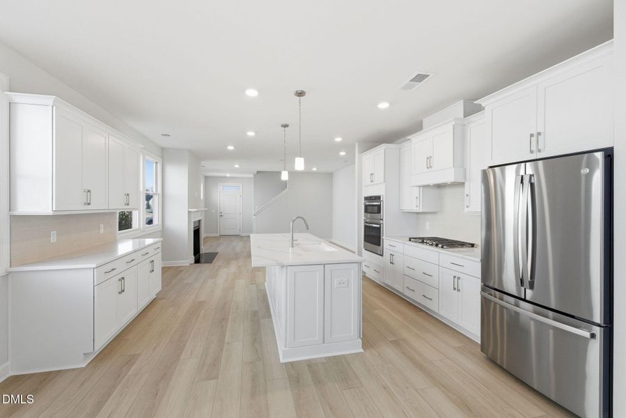 10-web-or-mls-DX3A0933