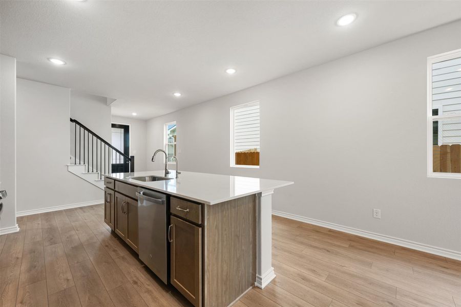 Representative images and renderings are for illustrative purposes. Actual structural options and design finishes of home may vary. Representative images and renderings are for illustrative purposes. Actual structural options and design finishes of home may vary.