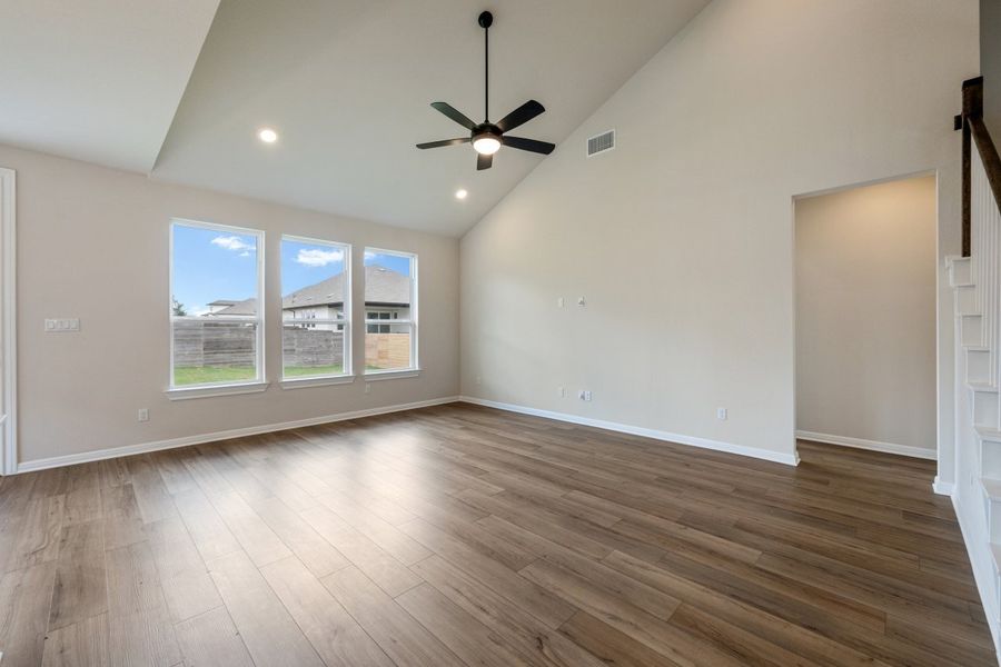 Representative unfurnished interior of a home built from the Thornton by Ashton Woods in Berry Creek Highlands, Georgetown (Image 20).