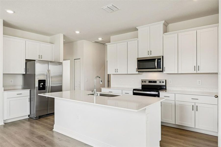 Furnished interior view inside a new home in Cyrene at Minneola, Minneola (Image 10).