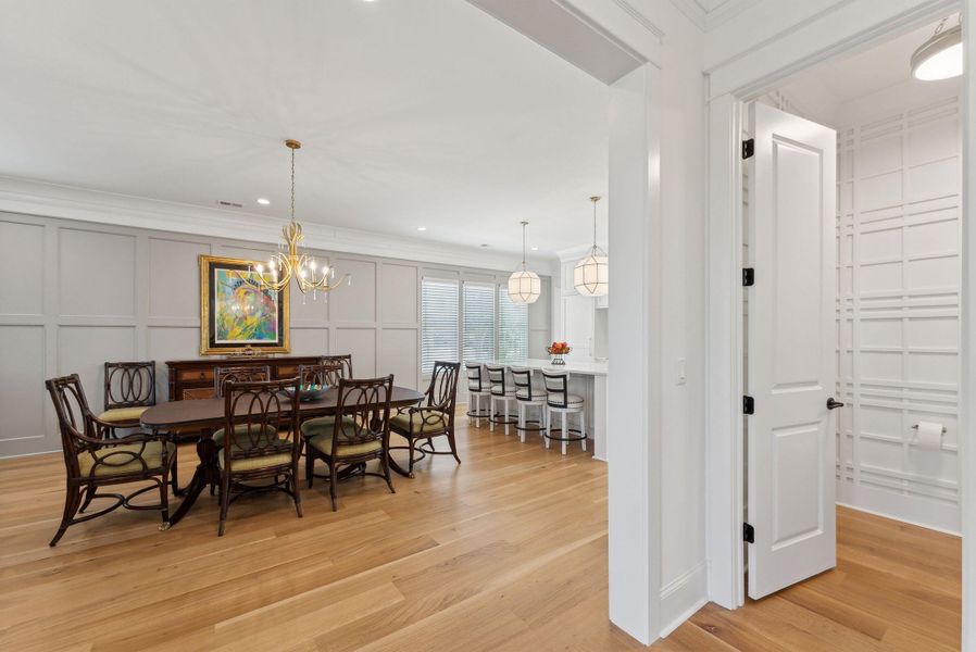 Image 70 of a home in Daniel Island Park.