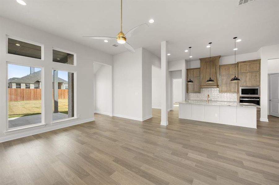 1328 Tahonta- Living Room-3