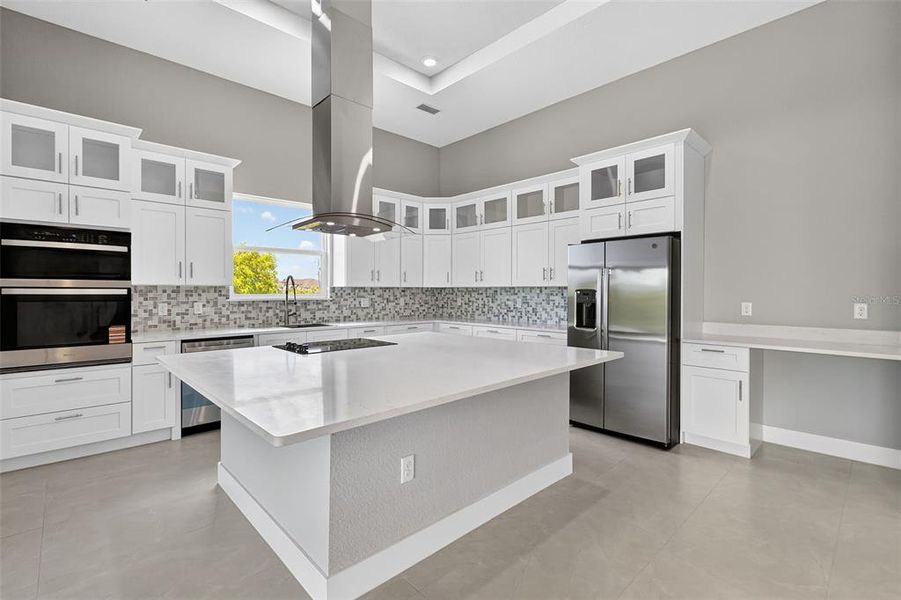 Furnished interior view inside a new home in , Port Charlotte (Image 47).