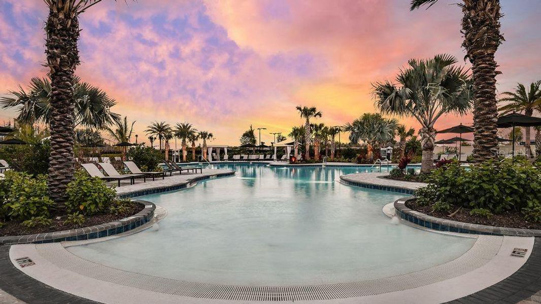 Community amenities in Esplanade at Wiregrass Ranch, Wesley Chapel (Image 29).