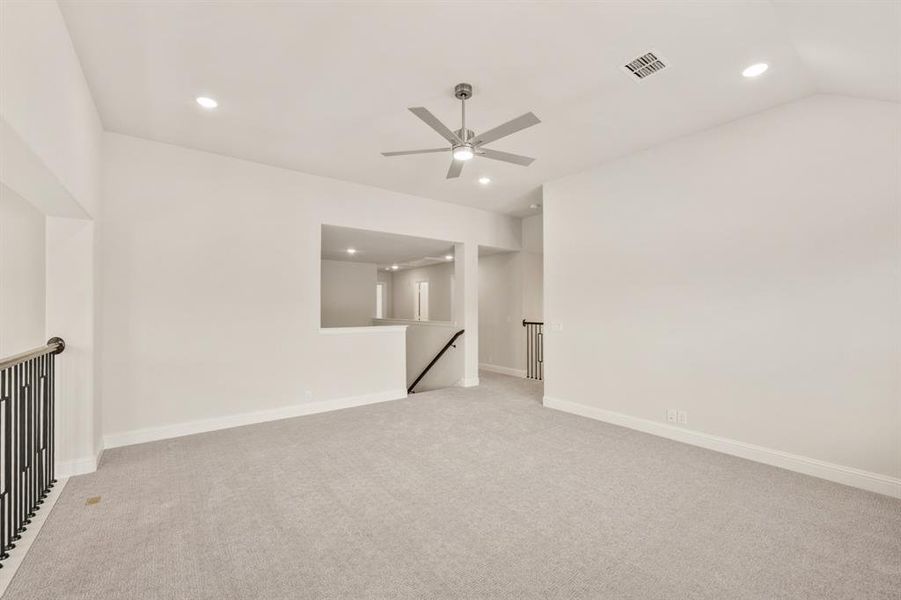 Spacious, unfurnished interior of a new home in Rockwood, Mansfield (Image 25).