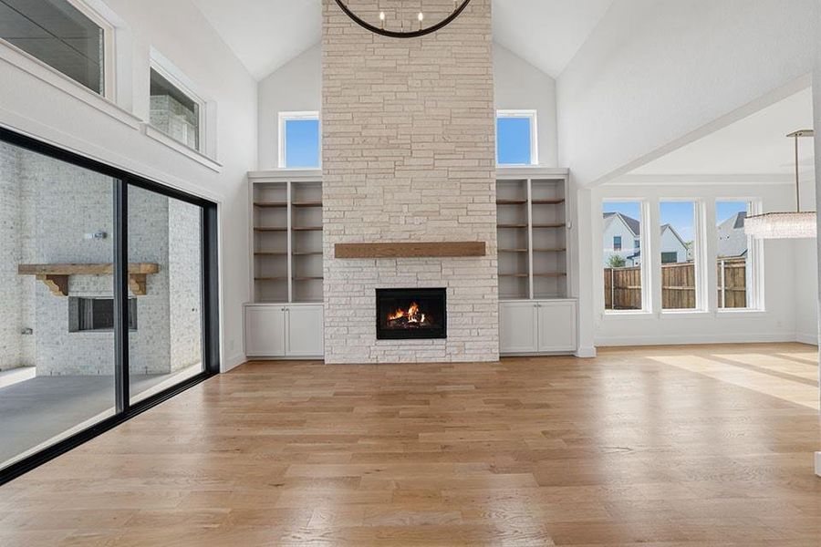 Spacious, unfurnished interior of a new home in Light Farms Graham/Reagan, Celina (Image 26).