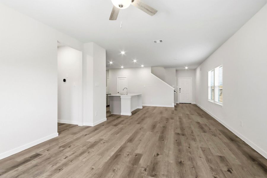 Spacious, unfurnished interior of a new home in Maple Woods, Hockley (Image 18).