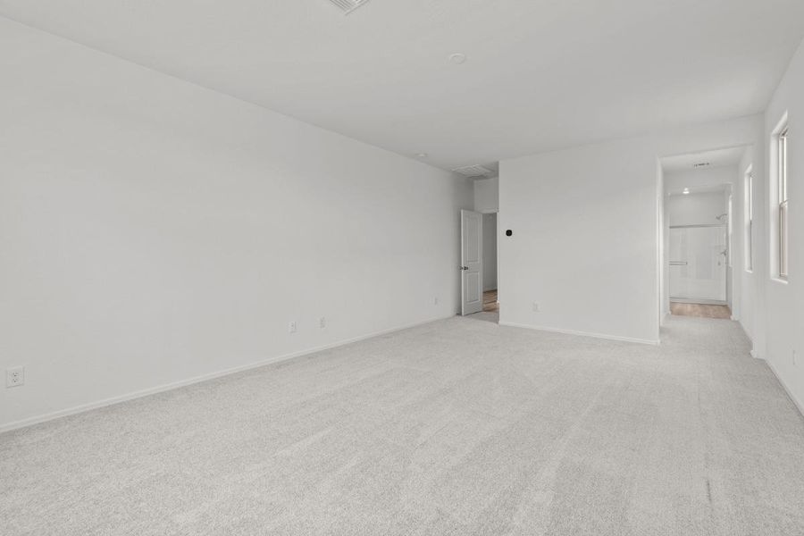 Spacious, unfurnished interior of a new home in Mystic Vista Enclaves, Buckeye (Image 11). Spacious, unfurnished interior of a new home in Mystic Vista Enclaves, Buckeye (Image 11).