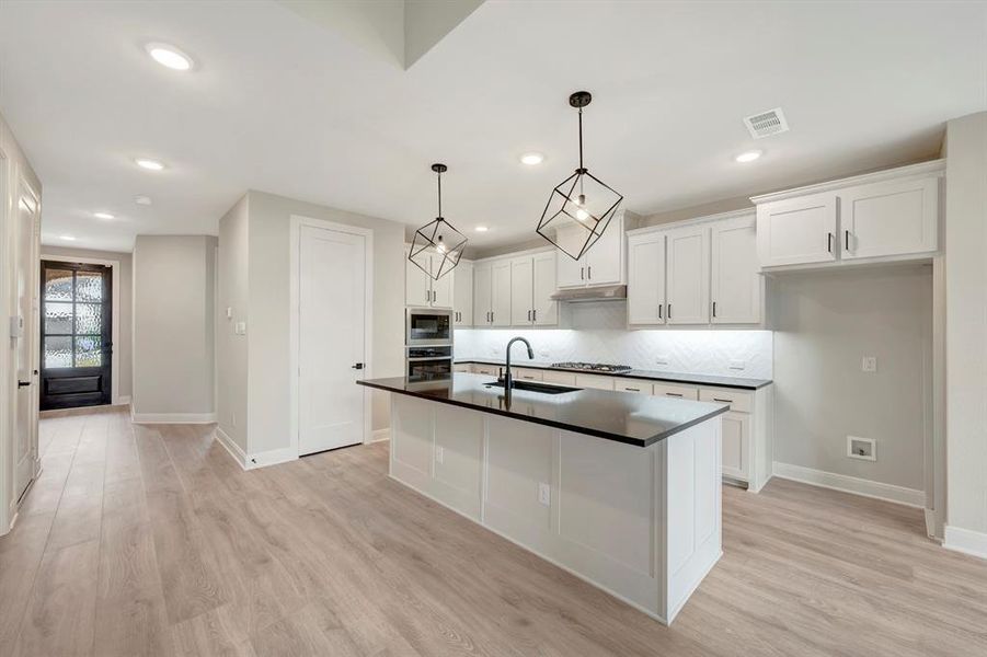 Furnished interior view inside a new home in Mantua Point Classics, Van Alstyne (Image 13).