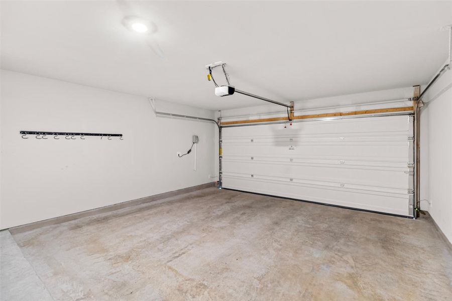 Spacious, unfurnished interior of a new home in Reynolds Crossing, Killeen (Image 20). Spacious, unfurnished interior of a new home in Reynolds Crossing, Killeen (Image 20).