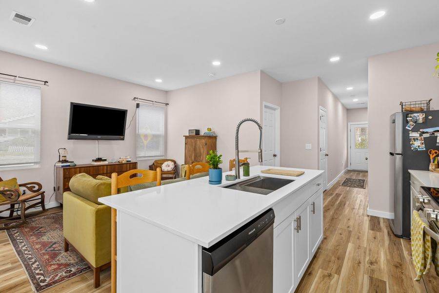 Furnished interior view inside a new home in , Hanahan (Image 7).