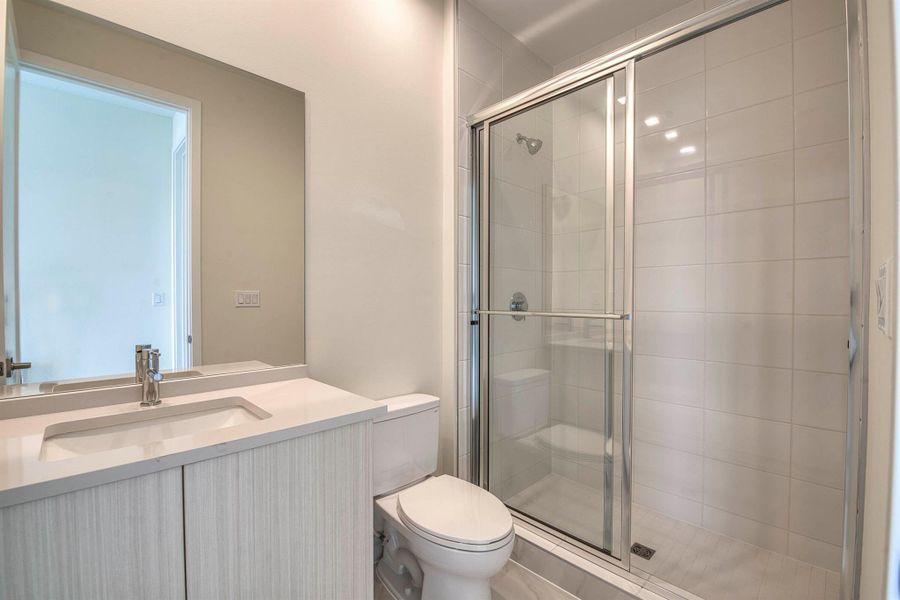 Furnished interior view inside a new home in Apex at Avenir, Palm Beach Gardens (Image 9).