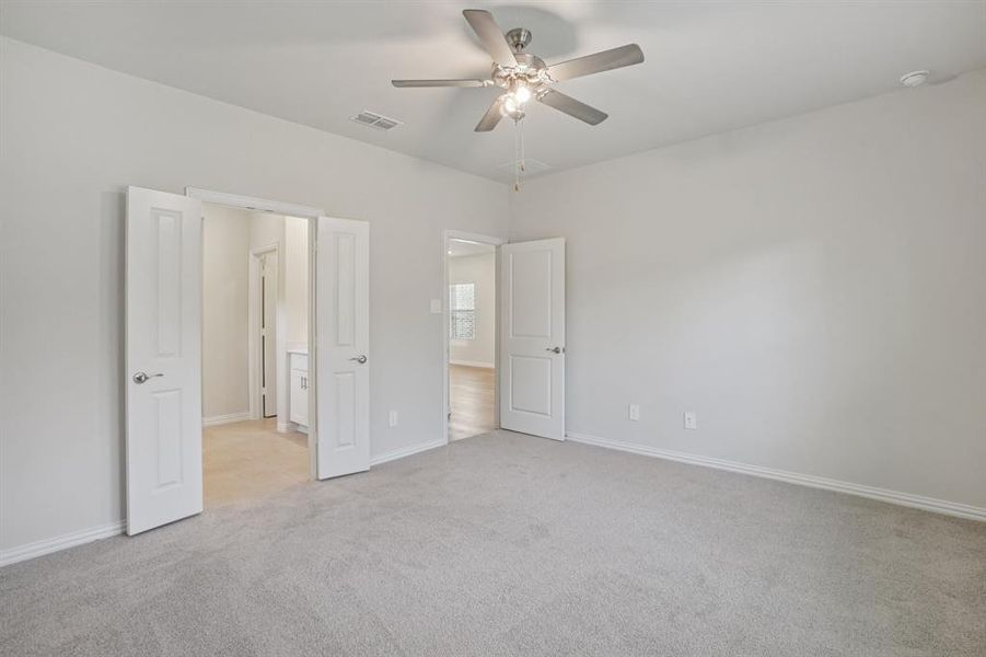 Photo is not of the actual home, but is an inspirational photo of builder’s model home and may depict options, furnishings, and/or decorator features that are not included.