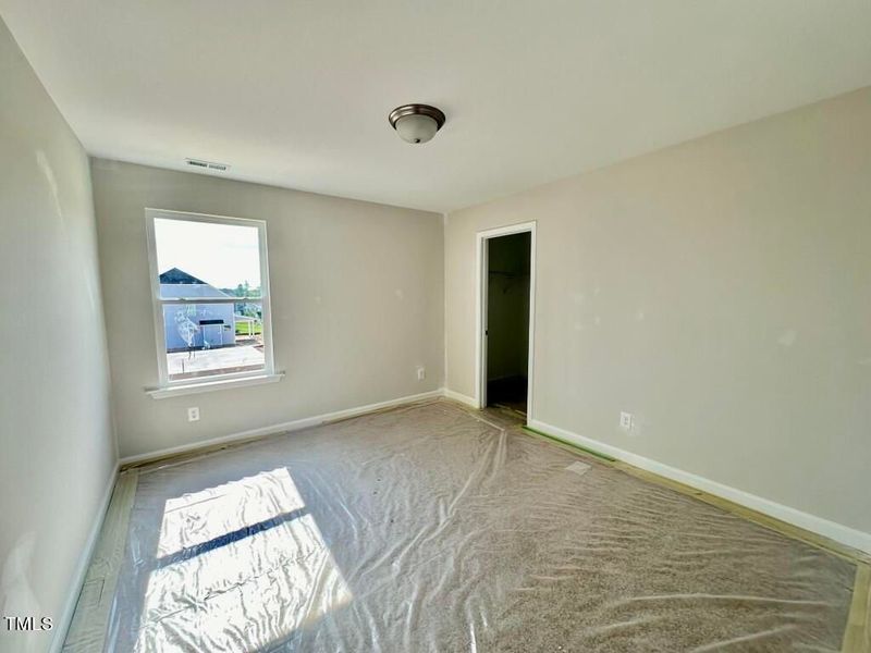 Spacious, unfurnished interior of a new home in Glenmere, Knightdale (Image 74). Spacious, unfurnished interior of a new home in Glenmere, Knightdale (Image 74).