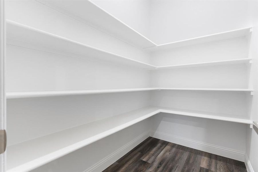 Spacious, unfurnished interior of a new home in , Greenville (Image 31).