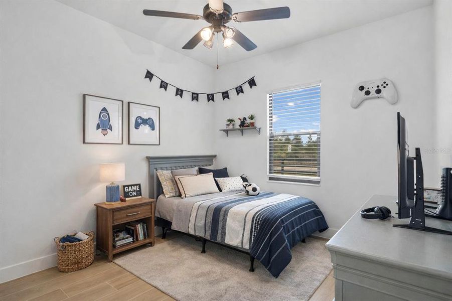 Furnished interior view inside a new home in , Tavares (Image 8).