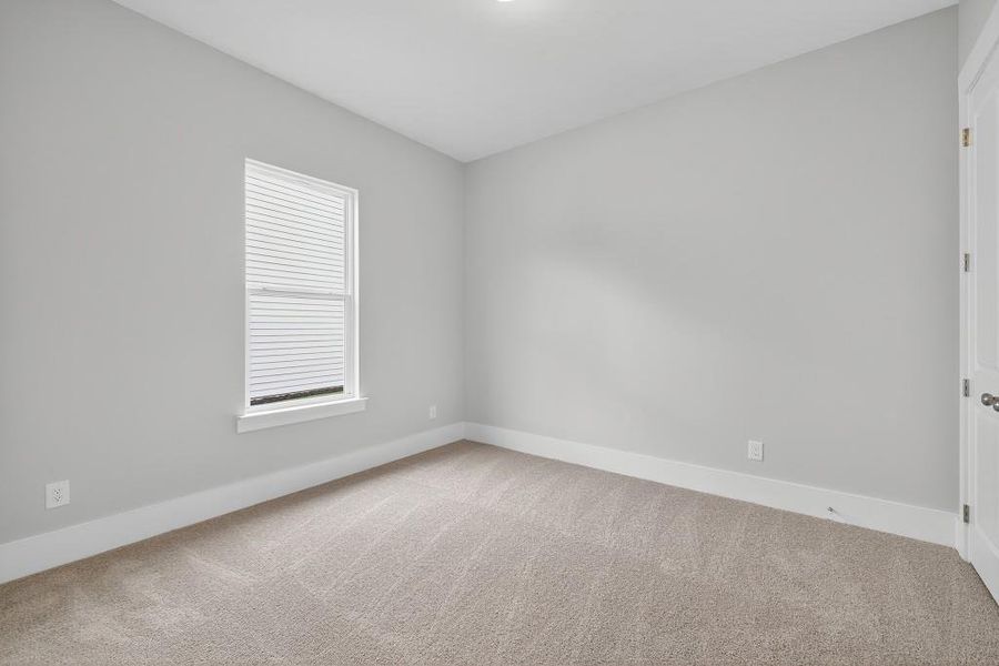Spacious, unfurnished interior of a new home in Red Bird Manor, Jefferson (Image 20). Spacious, unfurnished interior of a new home in Red Bird Manor, Jefferson (Image 20).