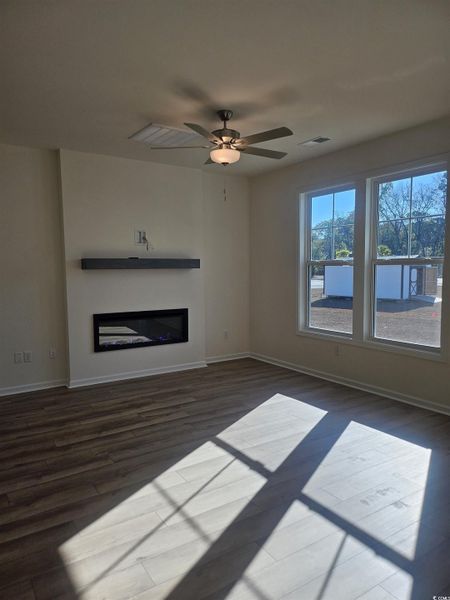 Spacious, unfurnished interior of a new home in Grissett Landing, Conway (Image 16). Spacious, unfurnished interior of a new home in Grissett Landing, Conway (Image 16).