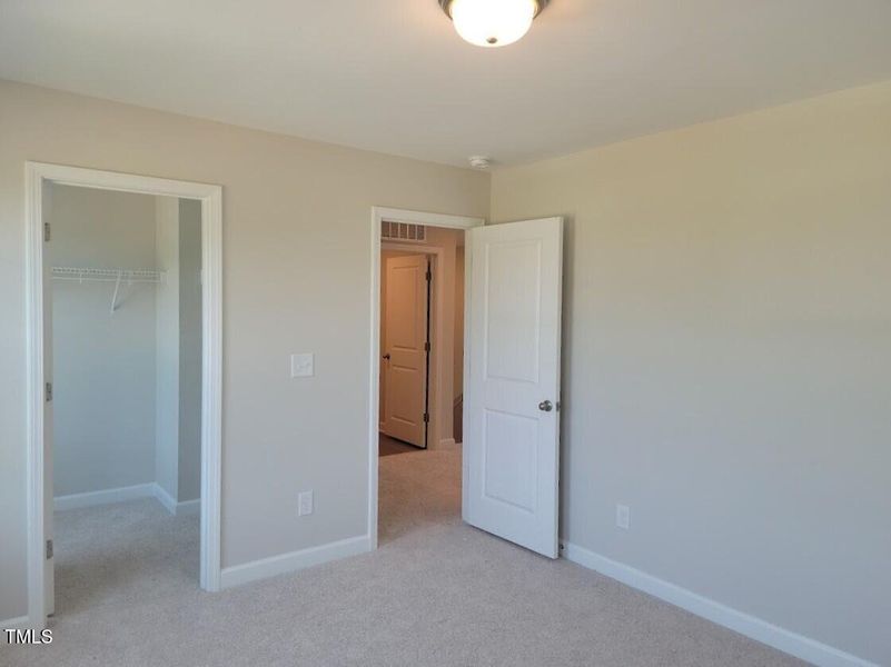 Spacious, unfurnished interior of a new home in Tobacco Road, Angier (Image 83). Spacious, unfurnished interior of a new home in Tobacco Road, Angier (Image 83).