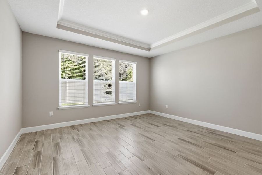 Spacious, unfurnished interior of a new home in Headwaters at Lofton Creek, Yulee (Image 22).
