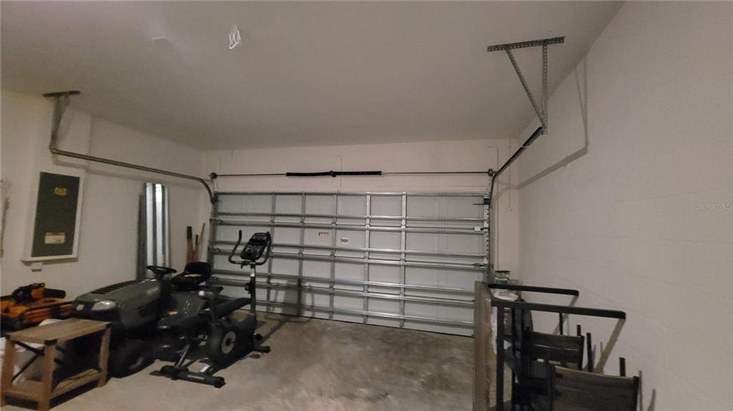 Furnished interior view inside a new home in Harbour Heights, Punta Gorda (Image 15).