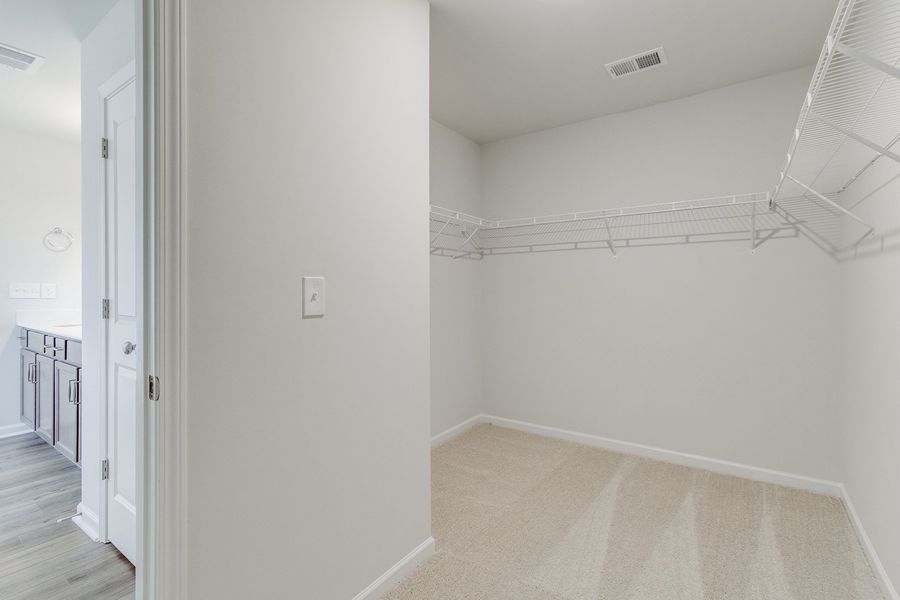 Spacious, unfurnished interior of a new home in Killians Crossing, Blythewood (Image 26).
