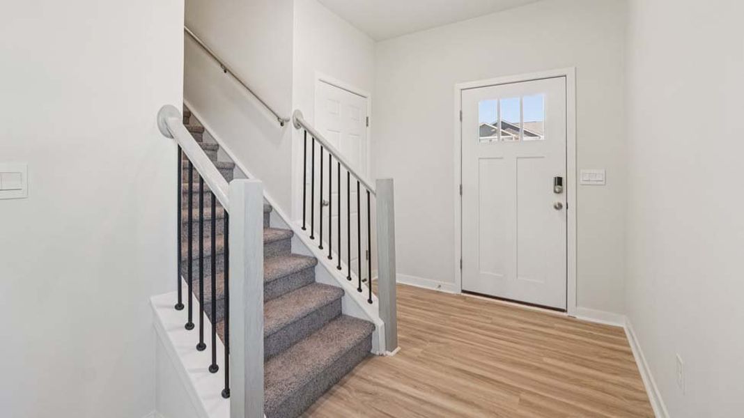 Spacious, unfurnished interior of a new home in Huffman Ridge, Hickory (Image 12).